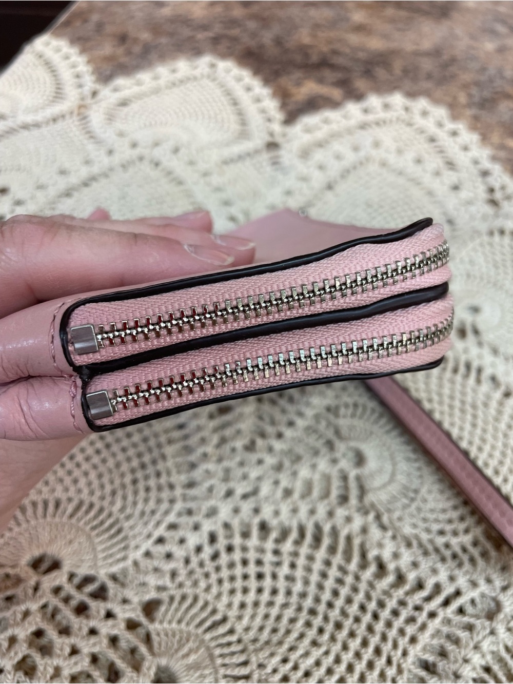 Coach Women's Pebble Leather double Zip Wristlet in pink with silver hardware - Picture 5 of 11